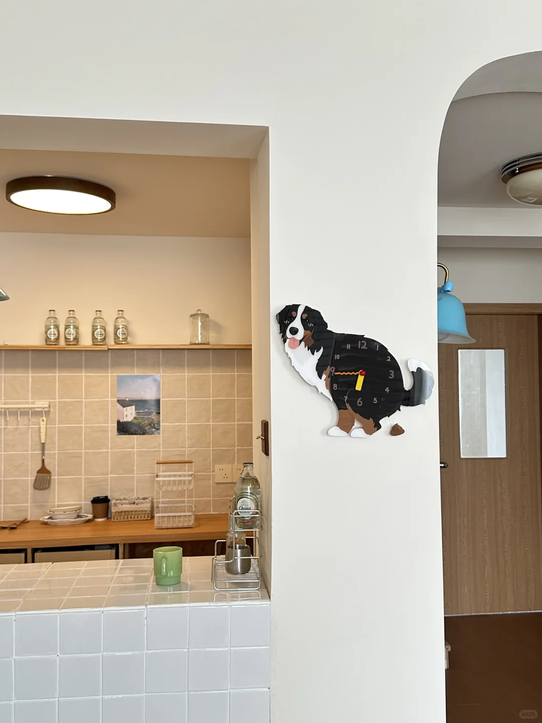 Bernese Mountain Dog Wall Clock with Swinging Poop Pendulum additional product view