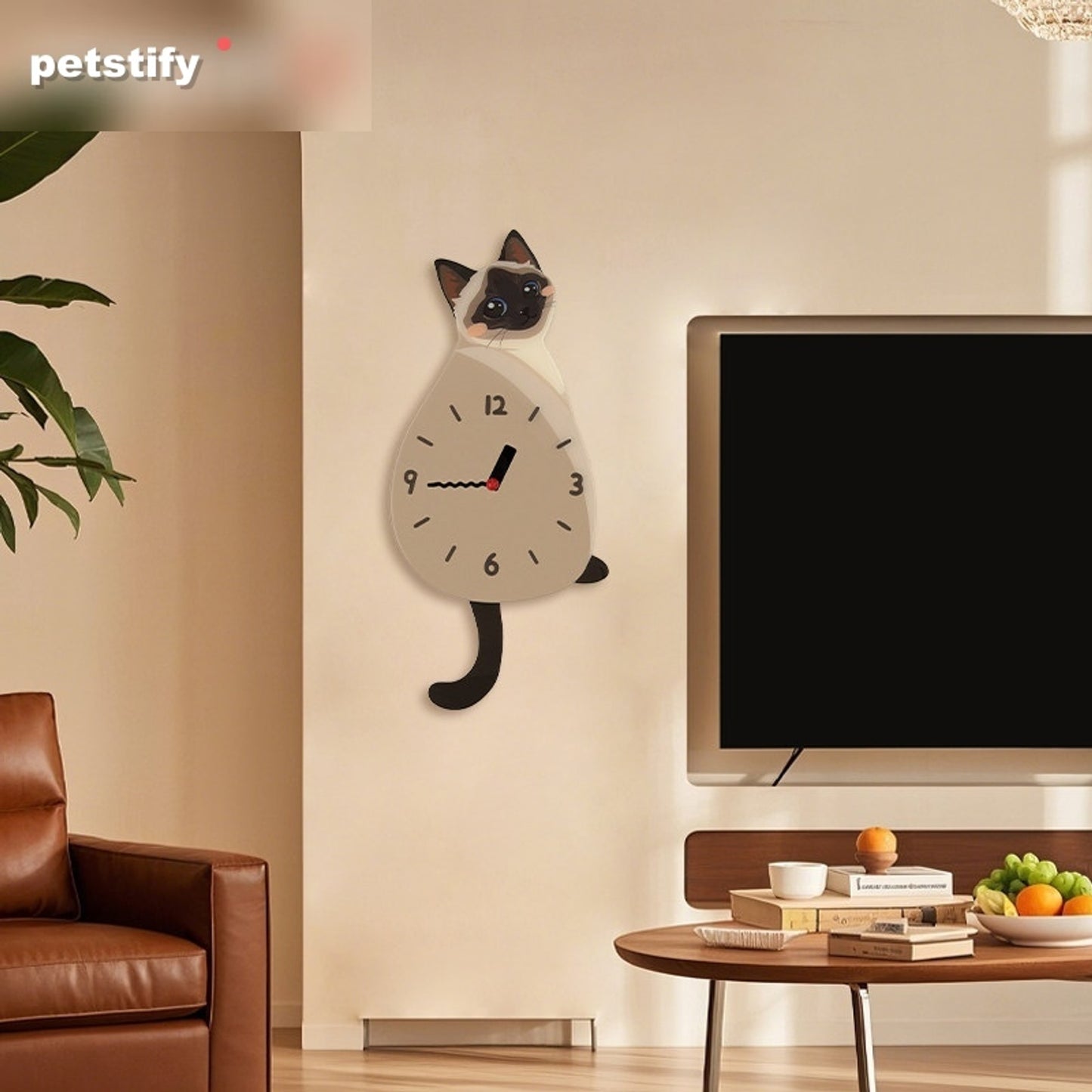 Siamese Cat Petstify cat wall clock with swinging tail detail