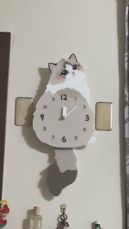 Seal Lynx Ragdoll wall clock original swinging tail demonstration