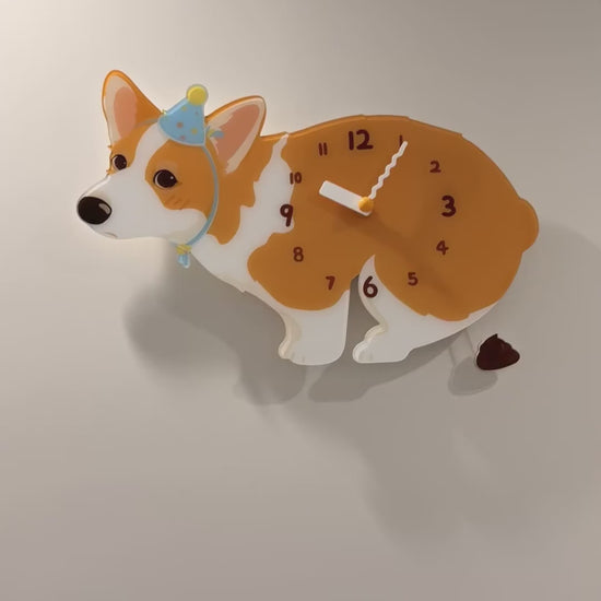 Bicolor Corgi wall clock real product motion demonstration